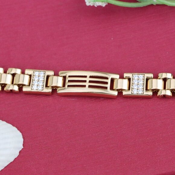 "Elegant Rose Gold Bracelet with Pave Accents and Geometric Design, XPBL0938 - Picture 10 of 13